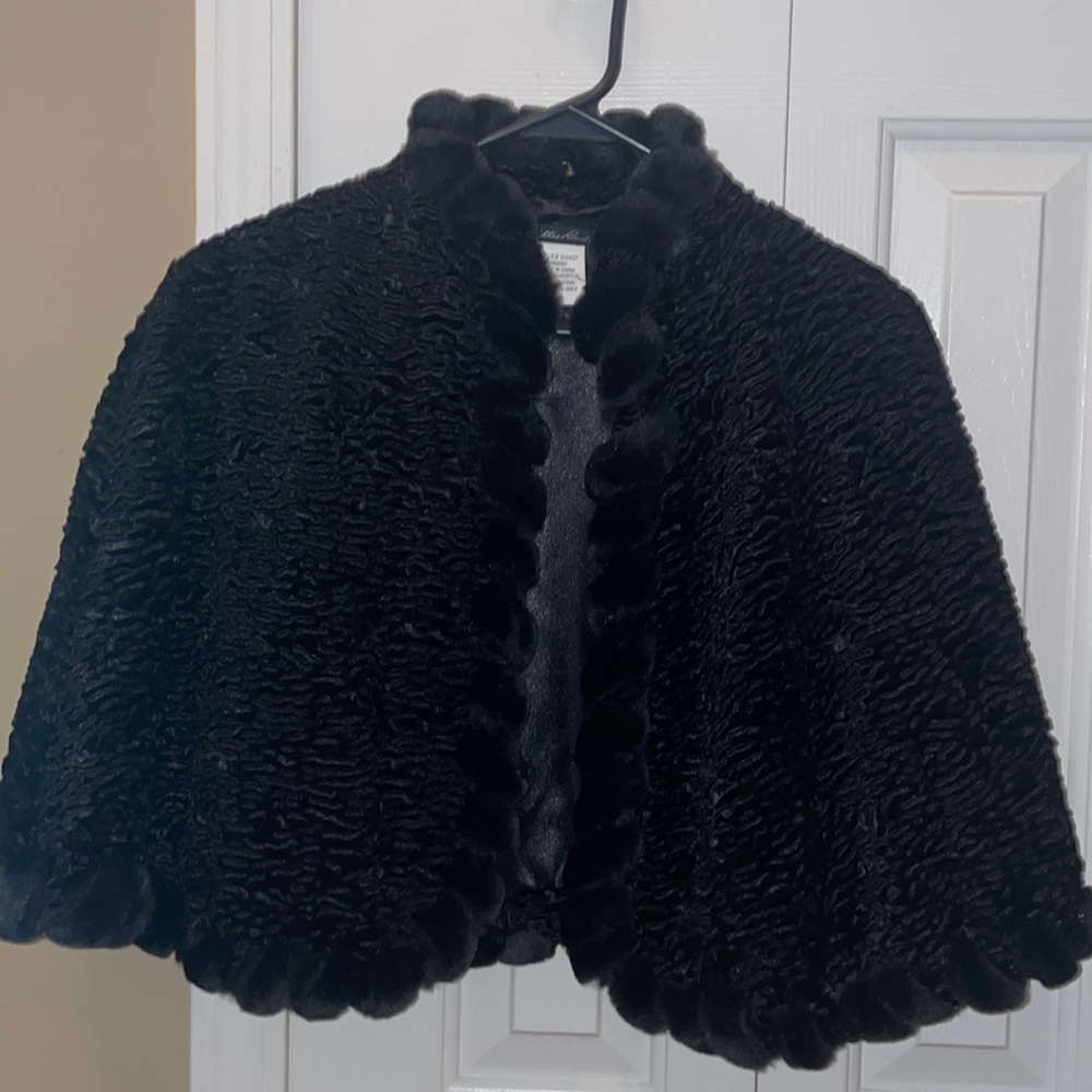 Lillie Rubin Faux Fur Cape